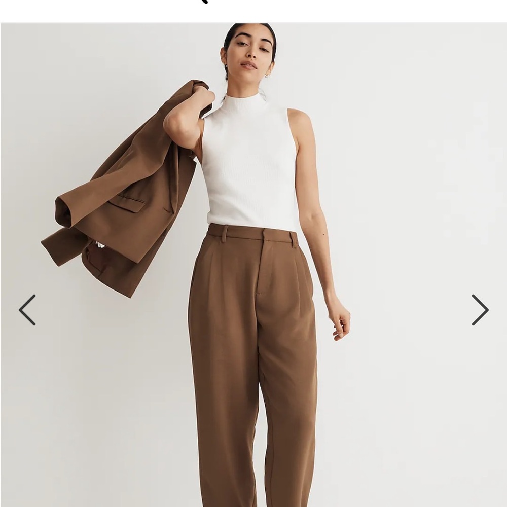 Pleated Tapered-Leg Pants in Easygoing Crepe